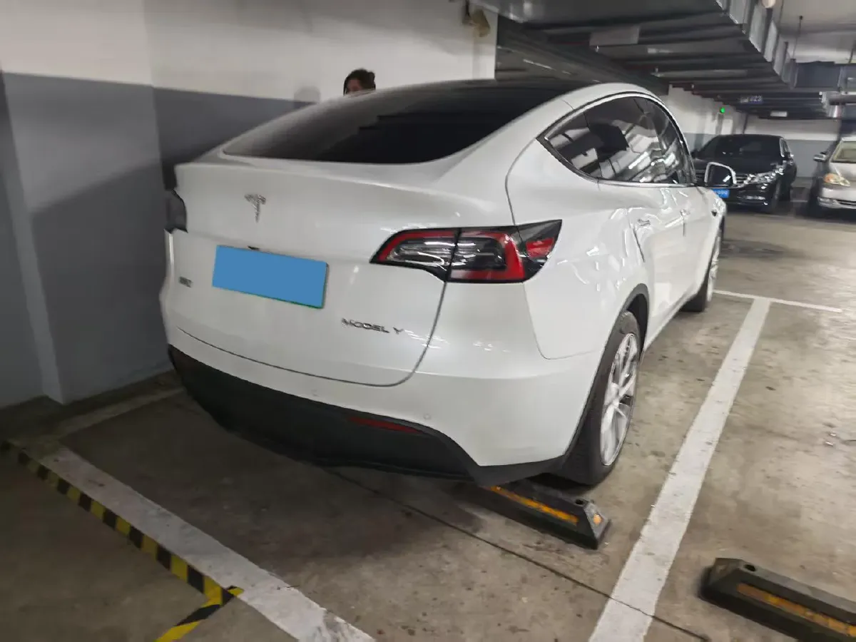 2022 Tesla Model Y BEV 60KWH,autocango,china used car exporter,china ev exporter,chinese used car exporter,chinese used ev exporter
