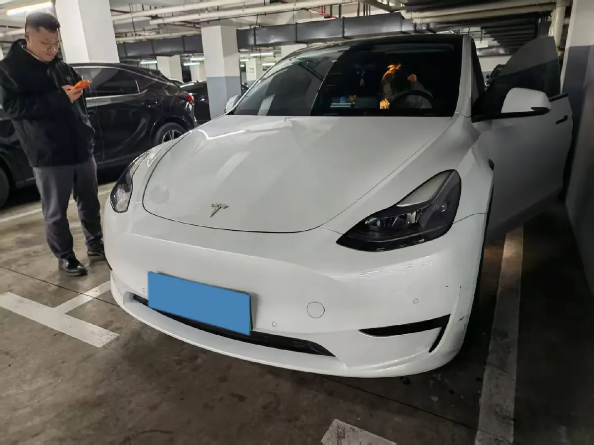 2022 Tesla Model Y BEV 60KWH,autocango,china used car exporter,china ev exporter,chinese used car exporter,chinese used ev exporter