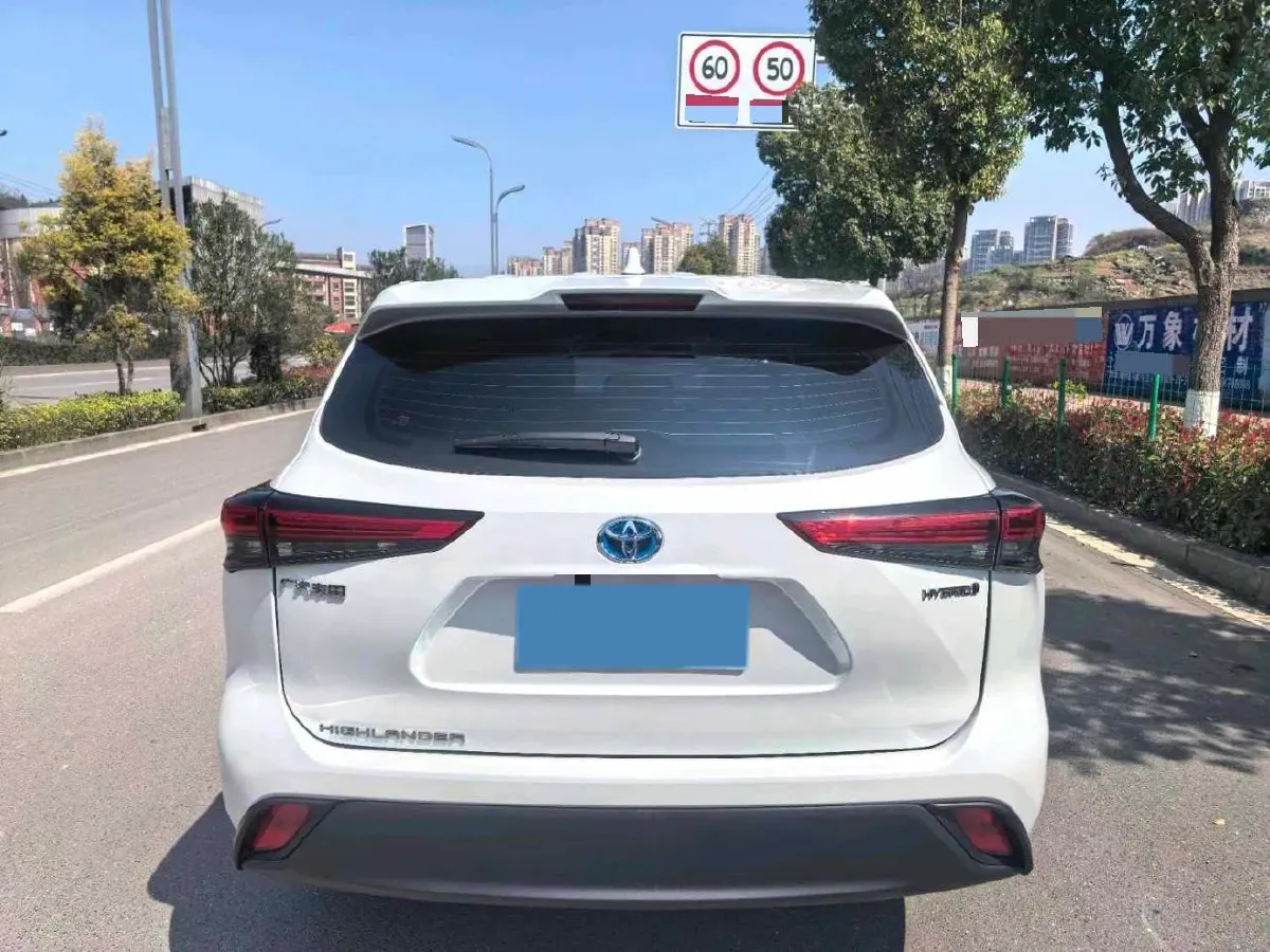 2022 Toyota Highlander 2.5L 192HP L4 E-CVT Hybrid,autocango,china used car exporter,china ev exporter,chinese used car exporter,chinese used ev exporter