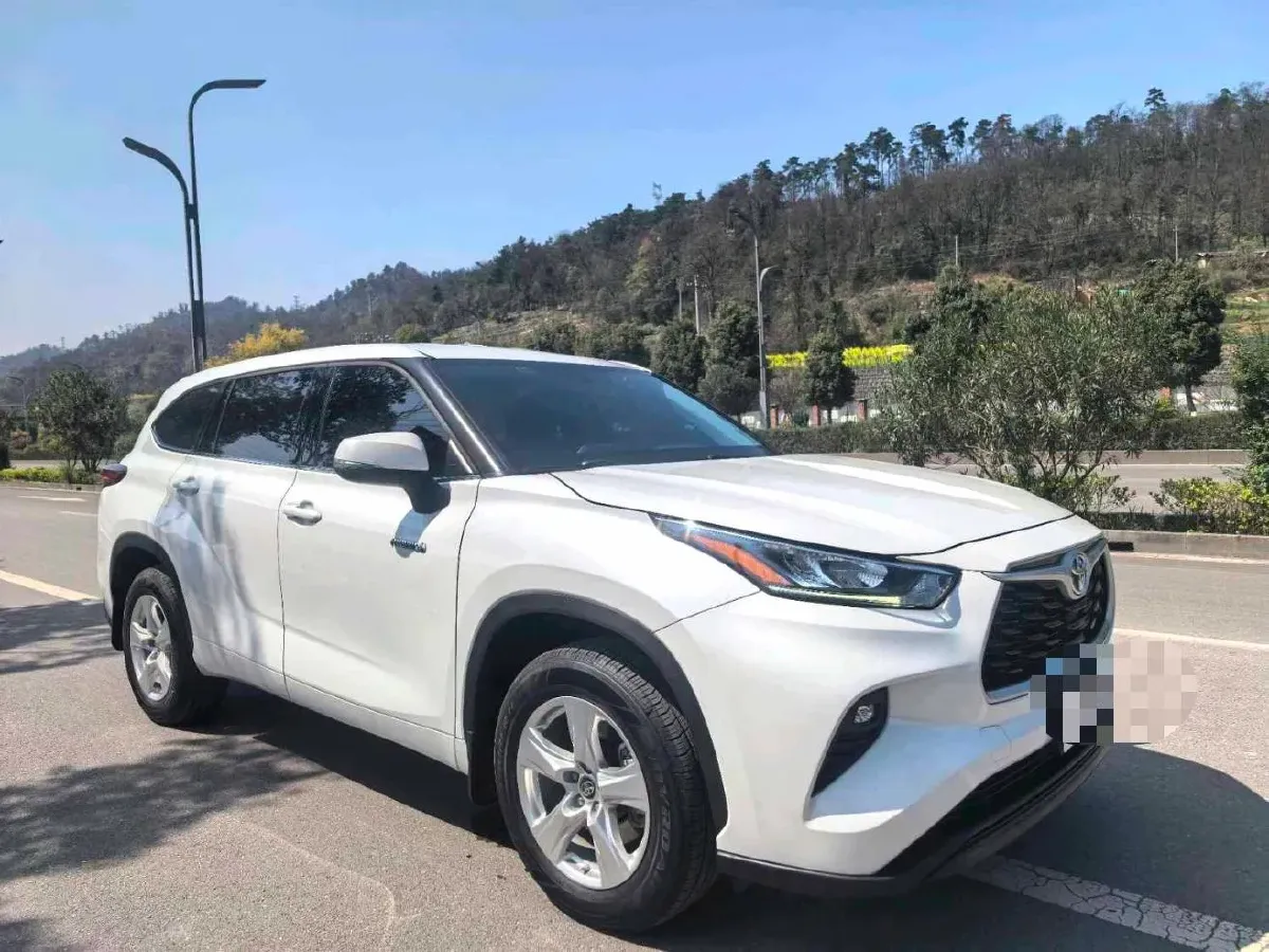 2022 Toyota Highlander 2.5L 192HP L4 E-CVT Hybrid,autocango,china used car exporter,china ev exporter,chinese used car exporter,chinese used ev exporter
