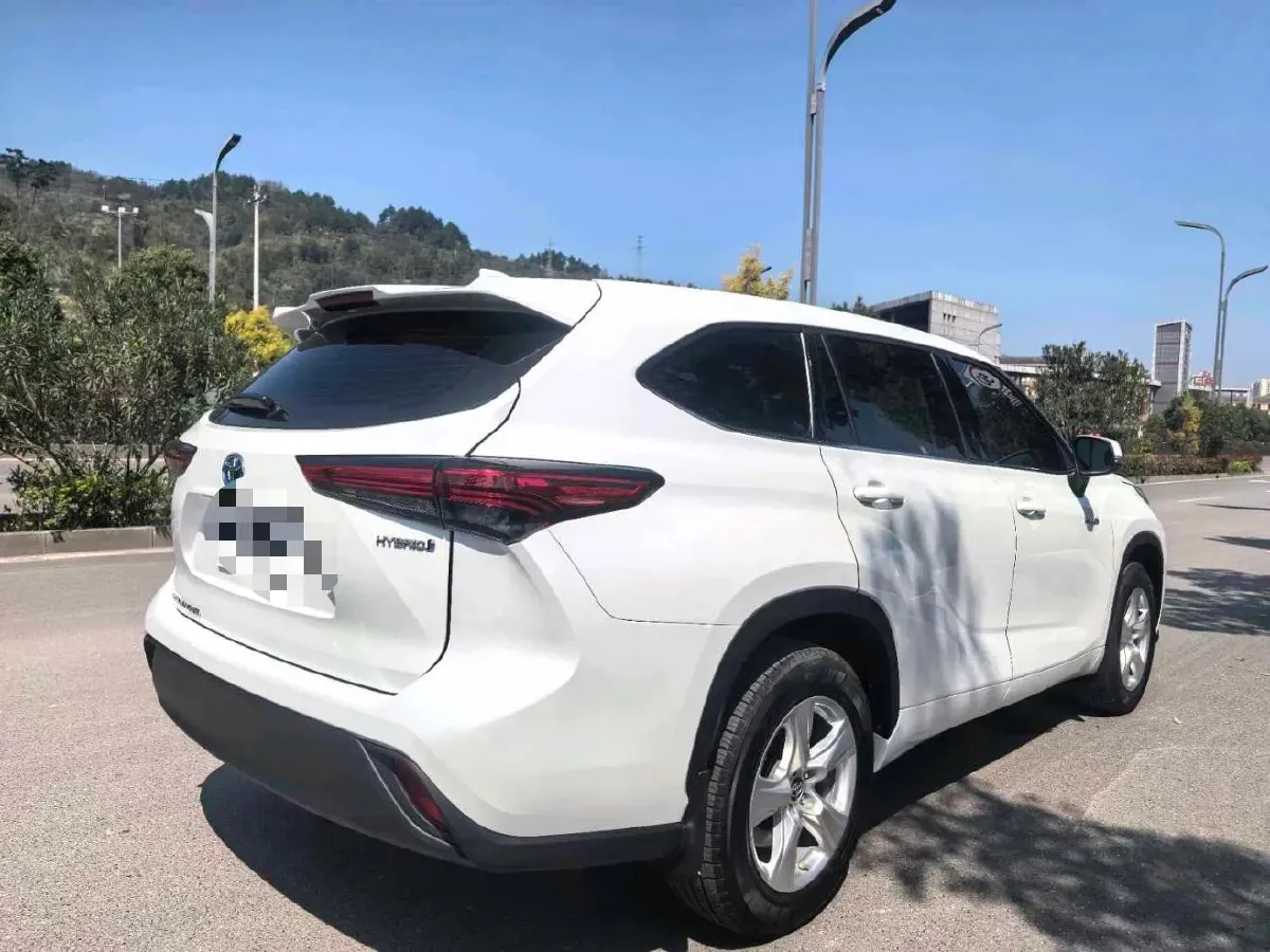 2022 Toyota Highlander 2.5L 192HP L4 E-CVT Hybrid,autocango,china used car exporter,china ev exporter,chinese used car exporter,chinese used ev exporter