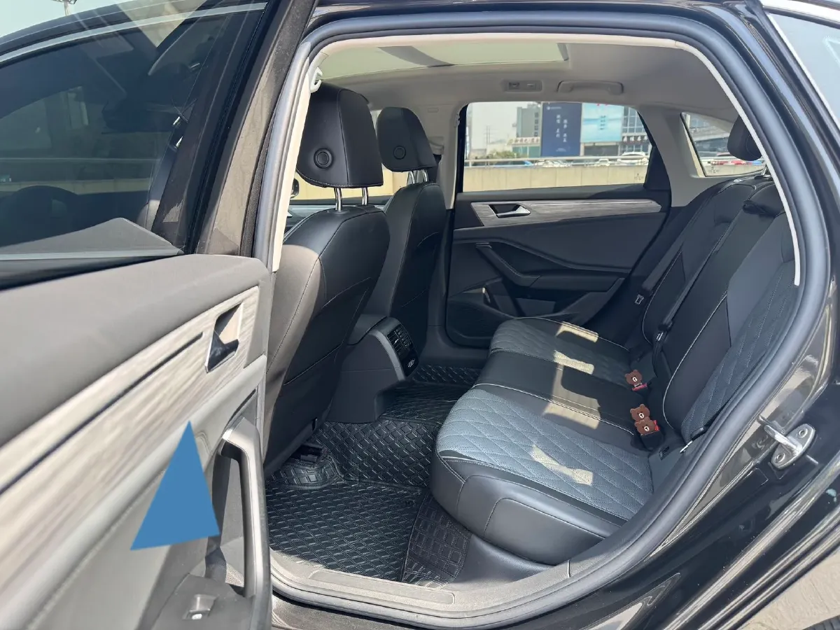 2023 Volkswagen Sagitar 1.4T 150HP L4 7DCT,autocango,china used car exporter,china ev exporter,chinese used car exporter,chinese used ev exporter