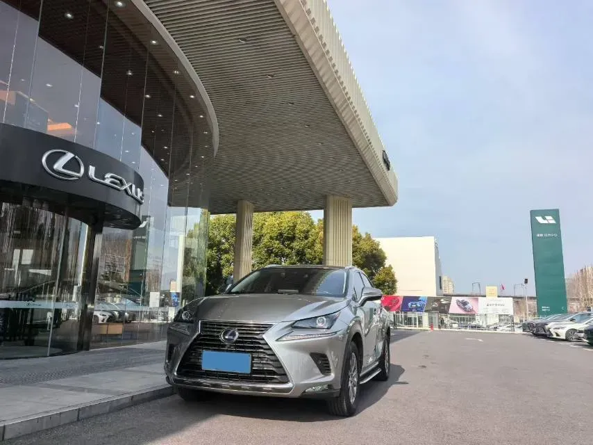2015 Lexus NX 2.5L 155HP L4 E-CVT Hybrid,autocango,china used car exporter,china ev exporter,chinese used car exporter,chinese used ev exporter