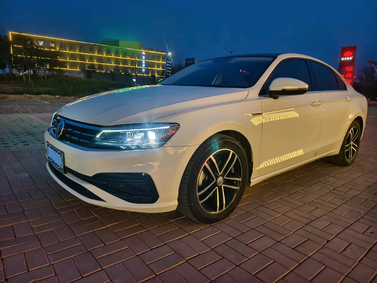 2021 Volkswagen Lamando 1.4T 150HP L4 7DCT,autocango,china used car exporter,china ev exporter,chinese used car exporter,chinese used ev exporter