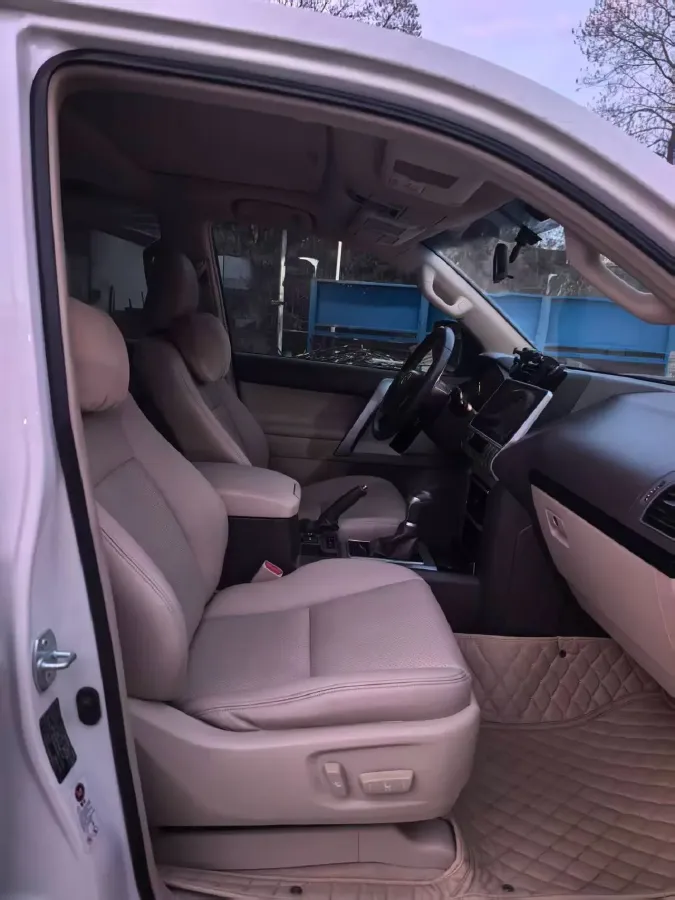 2019 Toyota Land Cruiser Prado 3.5L 280HP V6 6AT,autocango,china used car exporter,china ev exporter,chinese used car exporter,chinese used ev exporter