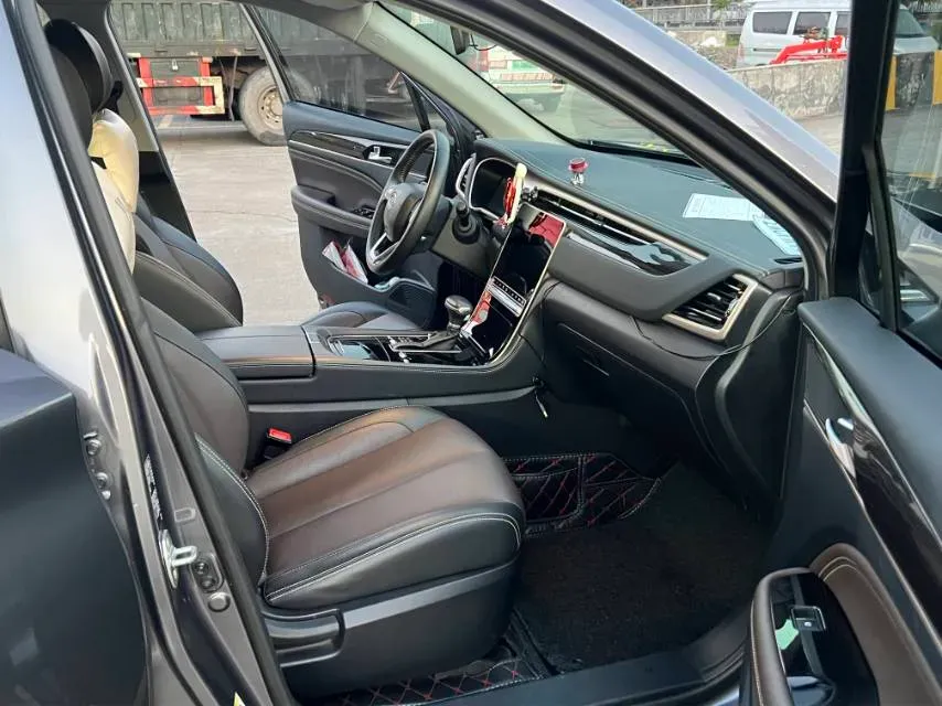 2019 GAC Trumpchi GS5 1.5T 169HP L4 6AT,autocango,china used car exporter,china ev exporter,chinese used car exporter,chinese used ev exporter