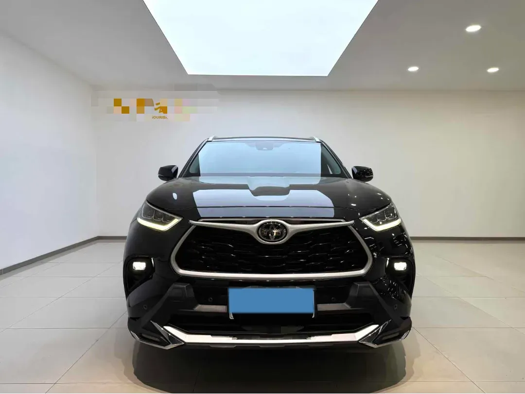 2022 Toyota Highlander 2.0T 248HP L4 8AT,autocango,china used car exporter,china ev exporter,chinese used car exporter,chinese used ev exporter