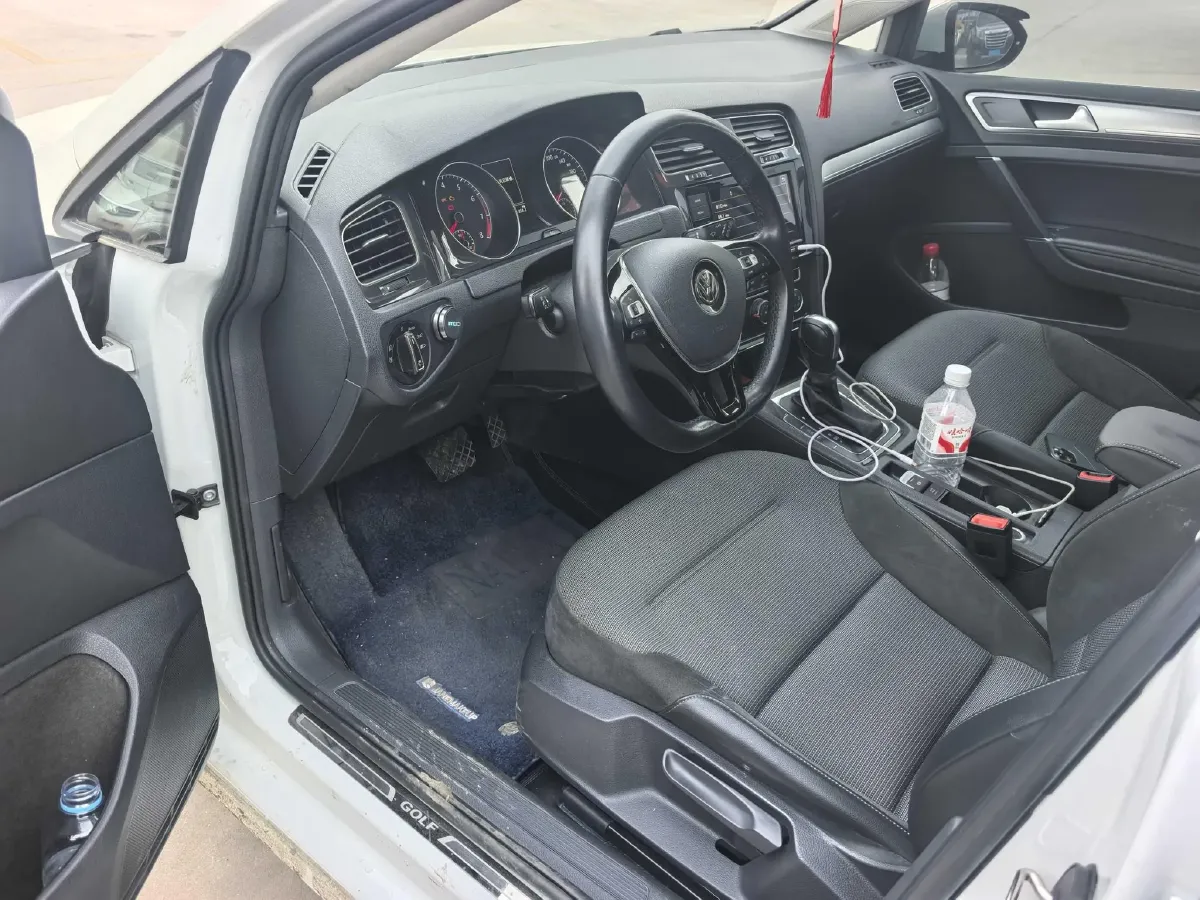 2019 Brilliance Auto V7 1.8T 231HP L4 7DCT,autocango,china used car exporter,china ev exporter,chinese used car exporter,chinese used ev exporter