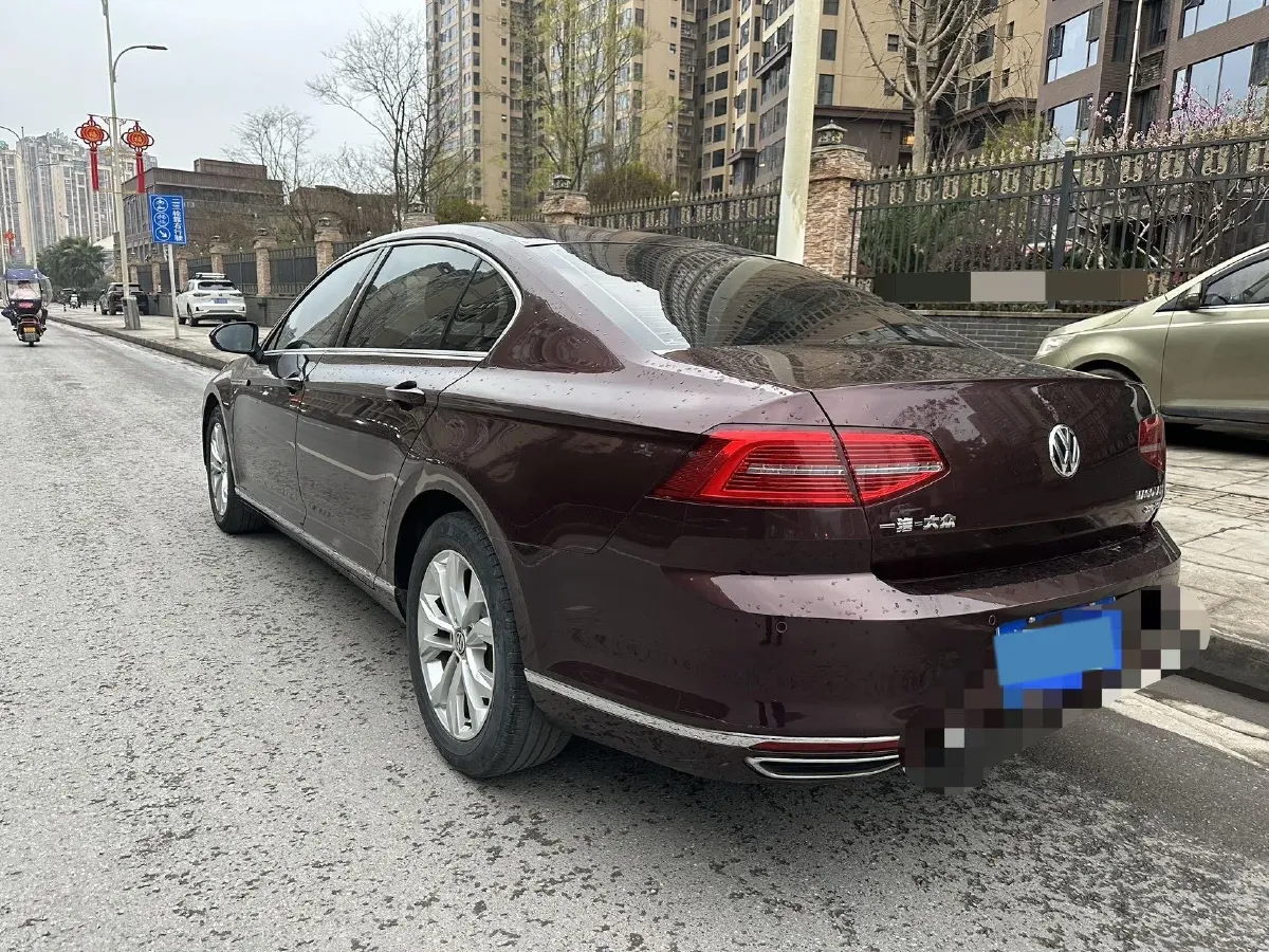 2018 Volkswagen Magotan 1.8T 180HP L4 7DCT,autocango,china used car exporter,china ev exporter,chinese used car exporter,chinese used ev exporter