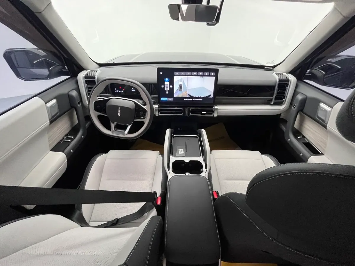 2024 JMC DaDao 2.3T 245HP L4 8AT,autocango,china used car exporter,china ev exporter,chinese used car exporter,chinese used ev exporter