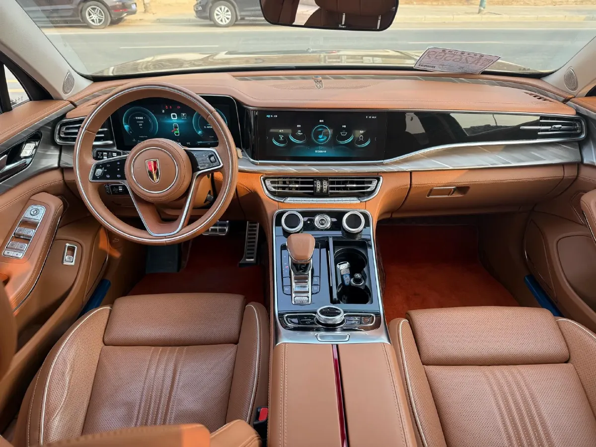 2020 HongQi H9 2.0T 252HP L4 7DCT,autocango,china used car exporter,china ev exporter,chinese used car exporter,chinese used ev exporter