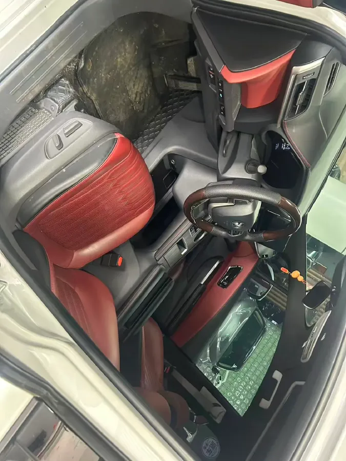 2023 Toyota Sienna 2.5L 189HP L4 E-CVT Hybrid,autocango,china used car exporter,china ev exporter,chinese used car exporter,chinese used ev exporter