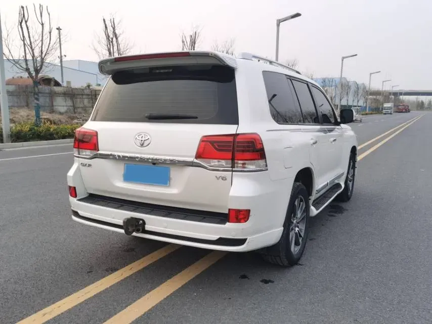 2019 Chevrolet Trax 1.0T 125HP L3 6AT,autocango,china used car exporter,china ev exporter,chinese used car exporter,chinese used ev exporter