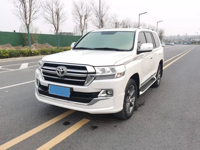 2019 Chevrolet Trax 1.0T 125HP L3 6AT,autocango,china used car exporter,china ev exporter,chinese used car exporter,chinese used ev exporter