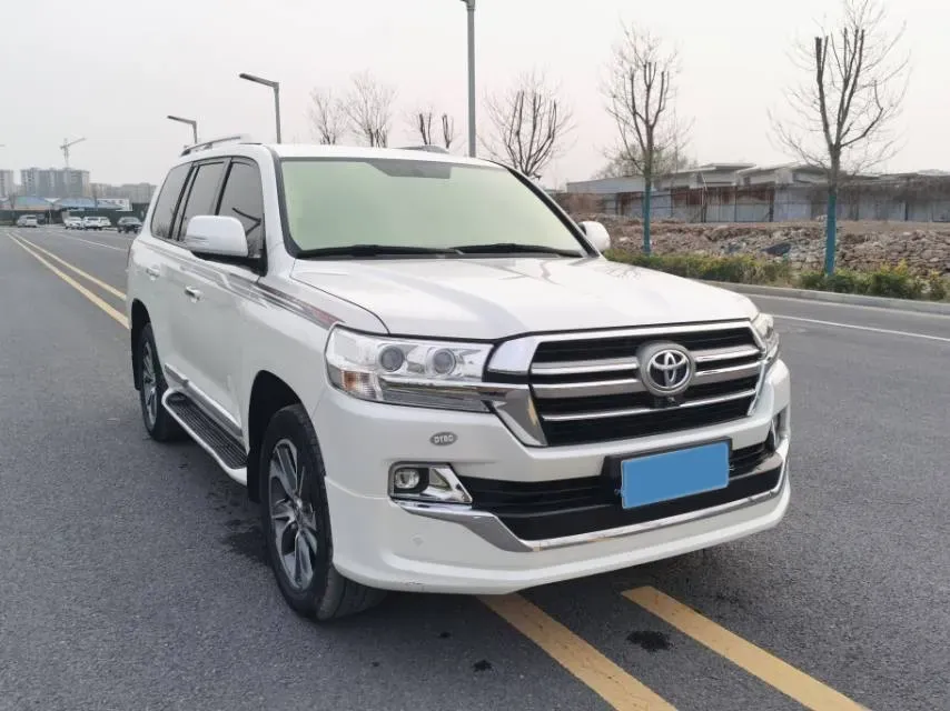 2019 Chevrolet Trax 1.0T 125HP L3 6AT,autocango,china used car exporter,china ev exporter,chinese used car exporter,chinese used ev exporter