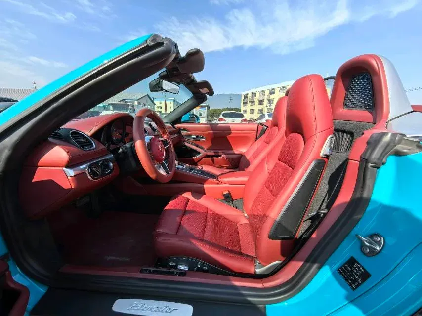 2018 Porsche 718 2.0T 250HP H4 7DCT,autocango,china used car exporter,china ev exporter,chinese used car exporter,chinese used ev exporter