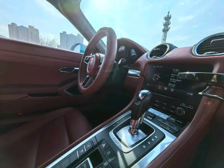 2018 Porsche 718 2.0T 250HP H4 7DCT,autocango,china used car exporter,china ev exporter,chinese used car exporter,chinese used ev exporter