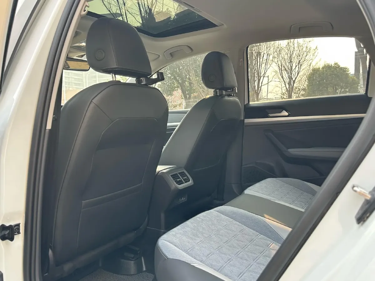 2024 Volkswagen Lavida 1.5L 110HP L4 6AT,autocango,china used car exporter,china ev exporter,chinese used car exporter,chinese used ev exporter