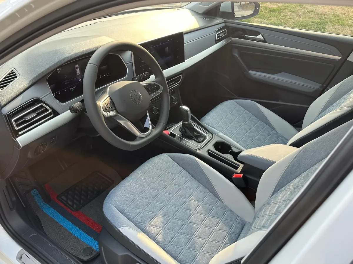 2024 Volkswagen Lavida 1.5L 110HP L4 6AT,autocango,china used car exporter,china ev exporter,chinese used car exporter,chinese used ev exporter