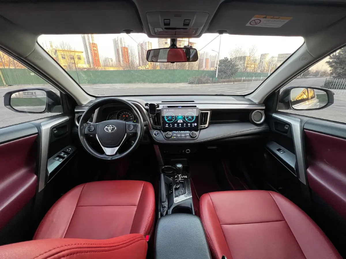 2018 Toyota RAV4 2.0L 151HP L4 CVT,autocango,china used car exporter,china ev exporter,chinese used car exporter,chinese used ev exporter