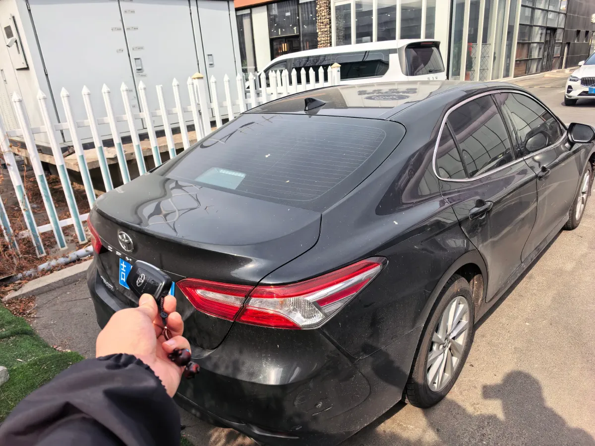 2023 Toyota Camry 2.0L 177HP L4 CVT,autocango,china used car exporter,china ev exporter,chinese used car exporter,chinese used ev exporter