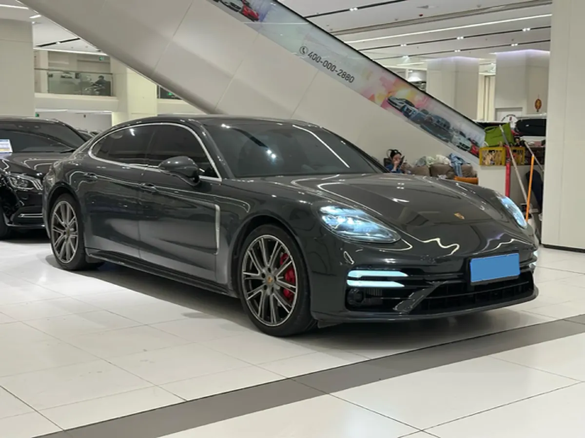 2019 Porsche Panamera 2.9T 330HP V6 8DCT,autocango,china used car exporter,china ev exporter,chinese used car exporter,chinese used ev exporter
