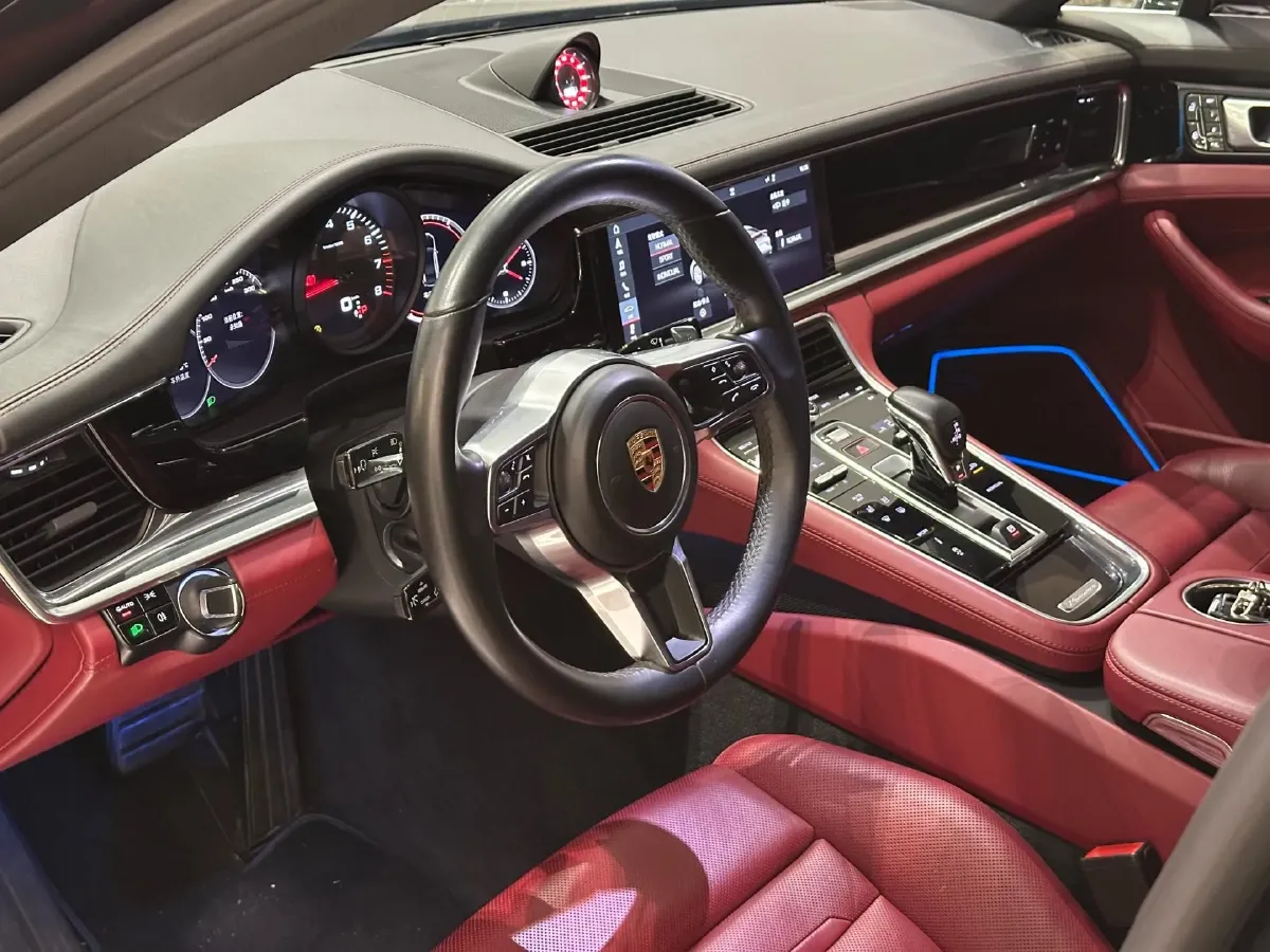 2019 Porsche Panamera 2.9T 330HP V6 8DCT,autocango,china used car exporter,china ev exporter,chinese used car exporter,chinese used ev exporter