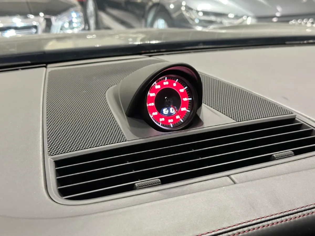 2019 Porsche Panamera 2.9T 330HP V6 8DCT,autocango,china used car exporter,china ev exporter,chinese used car exporter,chinese used ev exporter