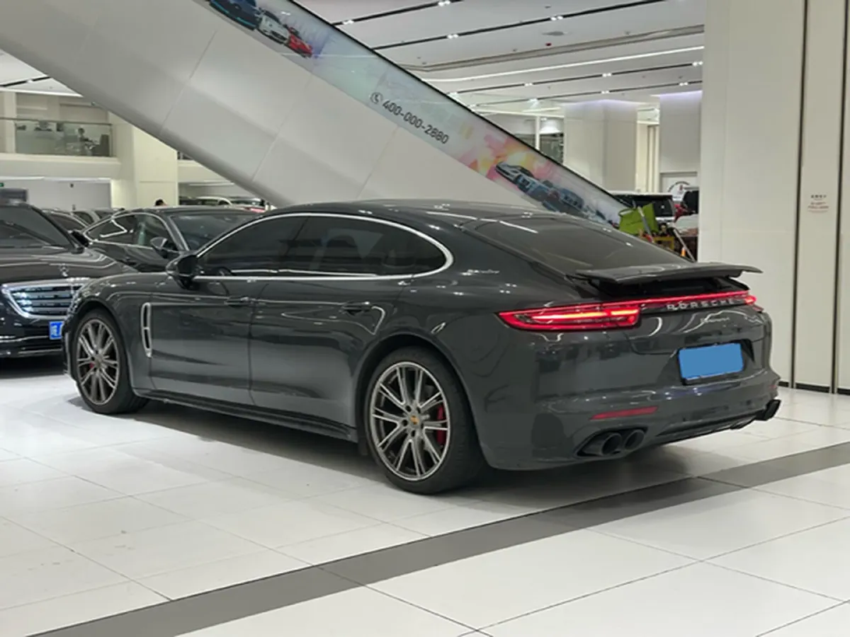 2019 Porsche Panamera 2.9T 330HP V6 8DCT,autocango,china used car exporter,china ev exporter,chinese used car exporter,chinese used ev exporter