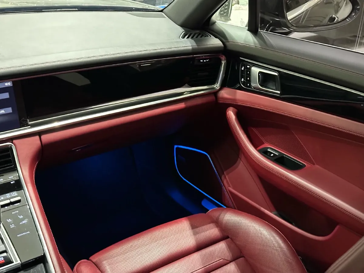 2019 Porsche Panamera 2.9T 330HP V6 8DCT,autocango,china used car exporter,china ev exporter,chinese used car exporter,chinese used ev exporter