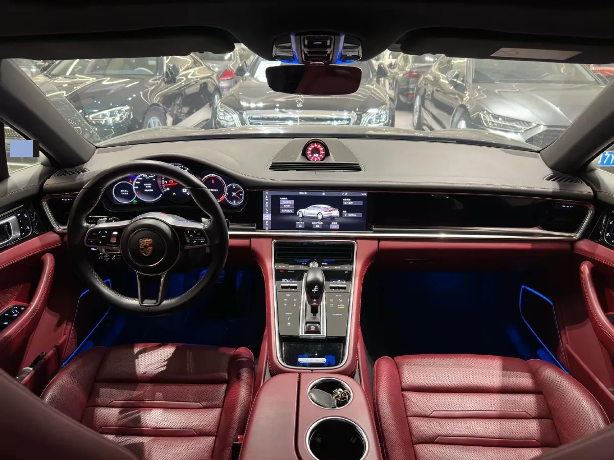 2019 Porsche Panamera 2.9T 330HP V6 8DCT,autocango,china used car exporter,china ev exporter,chinese used car exporter,chinese used ev exporter