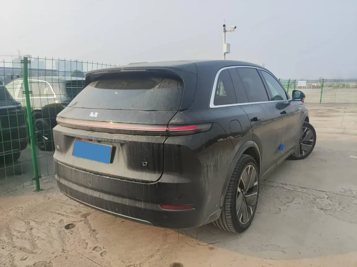 2025 Li L7 Range Extended 154HP REEV,autocango,china used car exporter,china ev exporter,chinese used car exporter,chinese used ev exporter