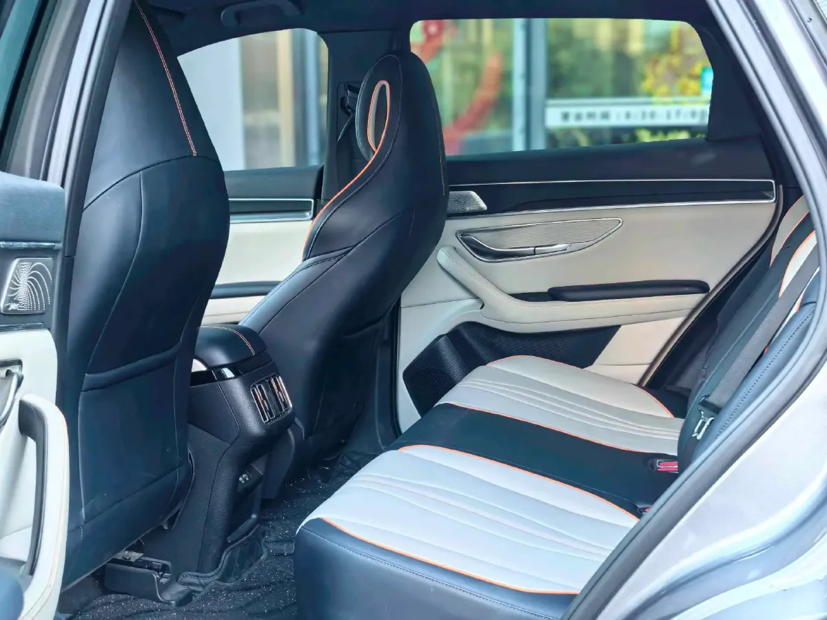 2022 Hyundai Tucson 2.0L 150HP L4 6AT Hybrid,autocango,china used car exporter,china ev exporter,chinese used car exporter,chinese used ev exporter