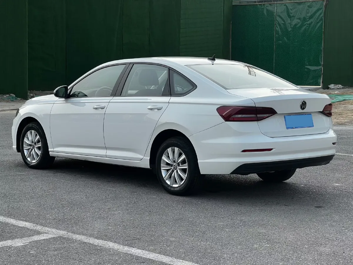 2021 Volkswagen Lavida 1.5L 113HP L4 6AT,autocango,china used car exporter,china ev exporter,chinese used car exporter,chinese used ev exporter