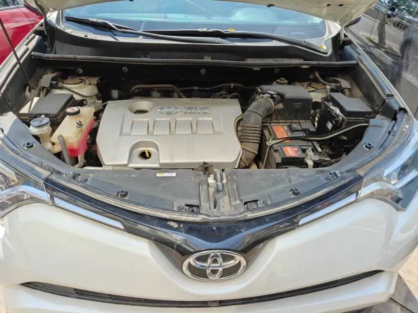 2018 Toyota RAV4 2.0L 151HP L4 CVT,autocango,china used car exporter,china ev exporter,chinese used car exporter,chinese used ev exporter