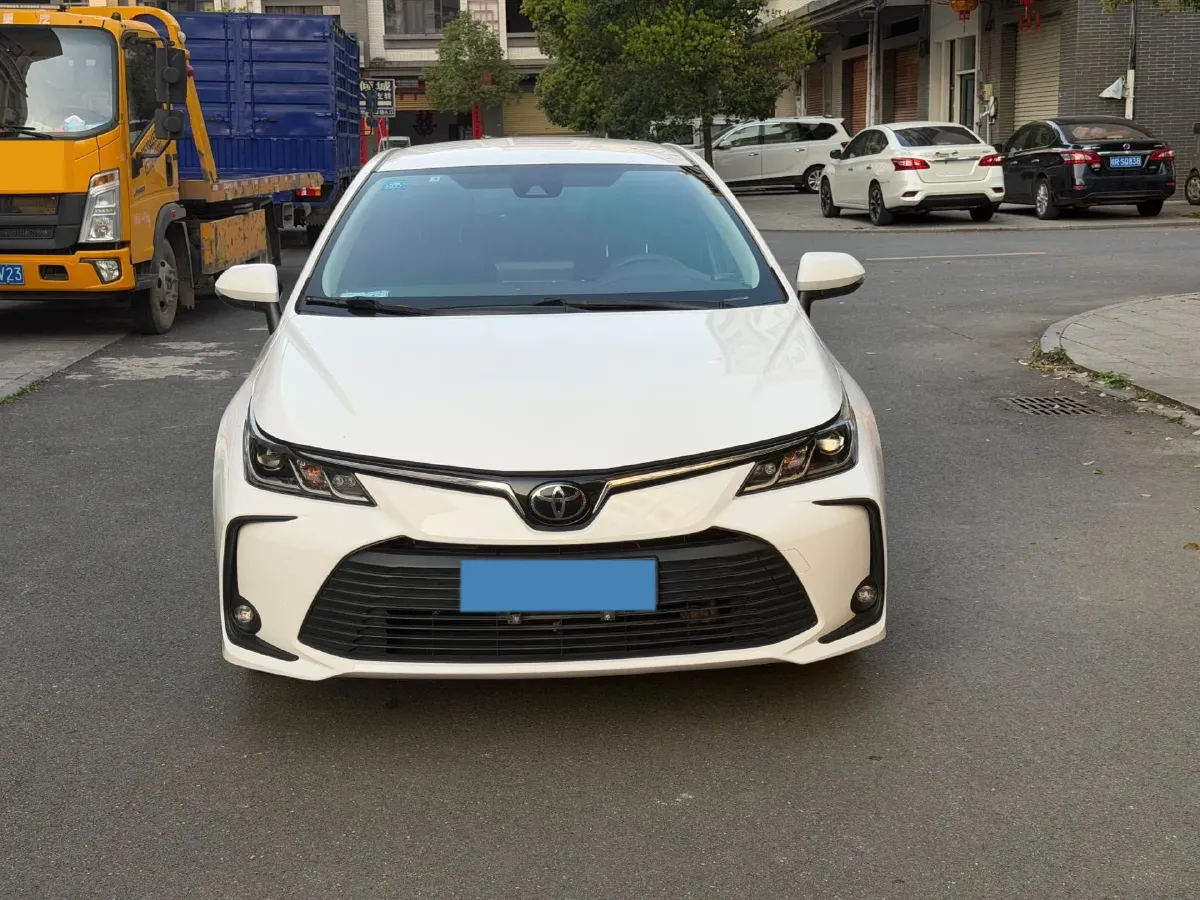 2019 Toyota Corolla 1.2T 116HP L4 CVT,autocango,china used car exporter,china ev exporter,chinese used car exporter,chinese used ev exporter