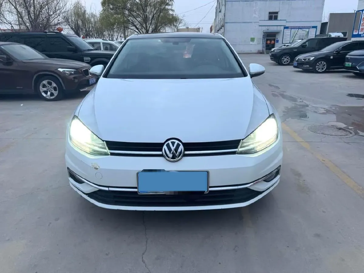 2018 Volkswagen Golf 1.4T 131HP L4 7DCT,autocango,china used car exporter,china ev exporter,chinese used car exporter,chinese used ev exporter