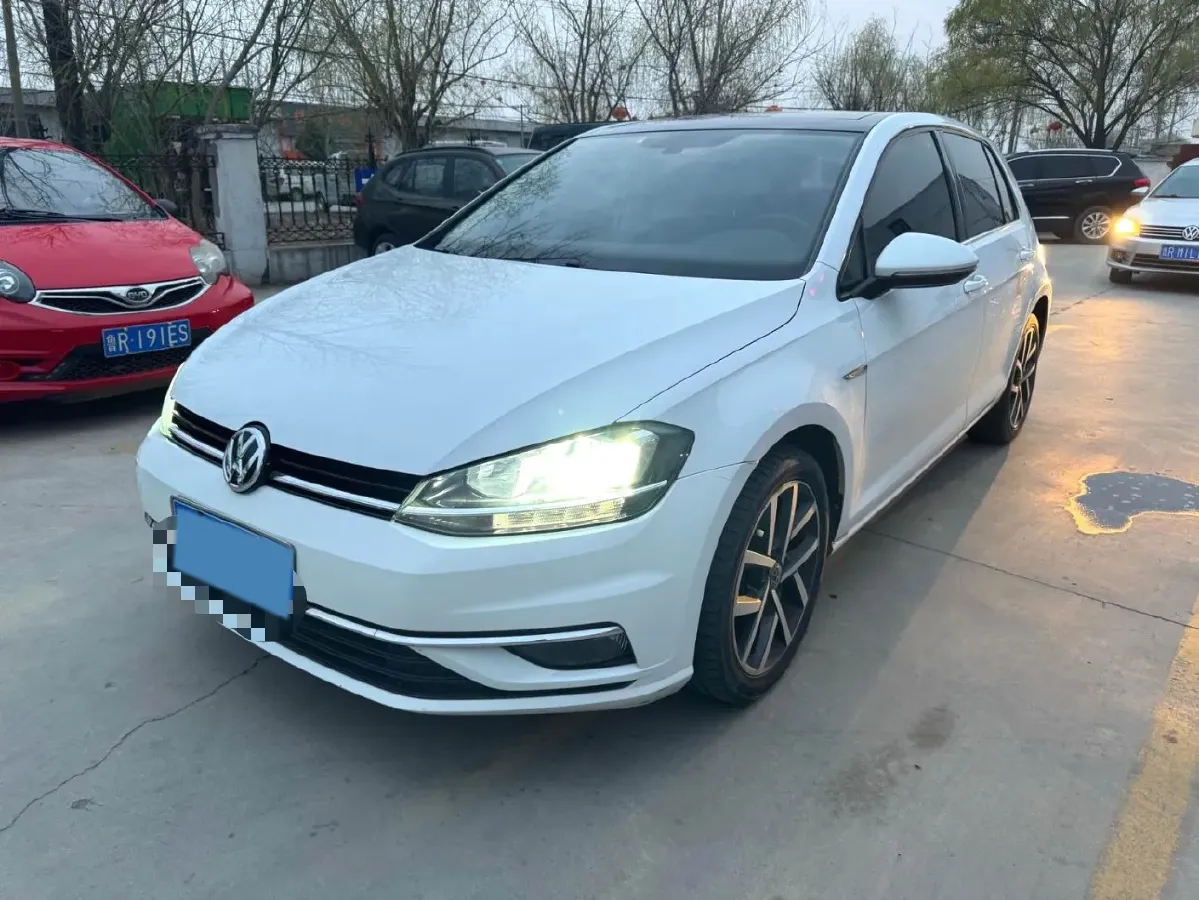 2018 Volkswagen Golf 1.4T 131HP L4 7DCT,autocango,china used car exporter,china ev exporter,chinese used car exporter,chinese used ev exporter