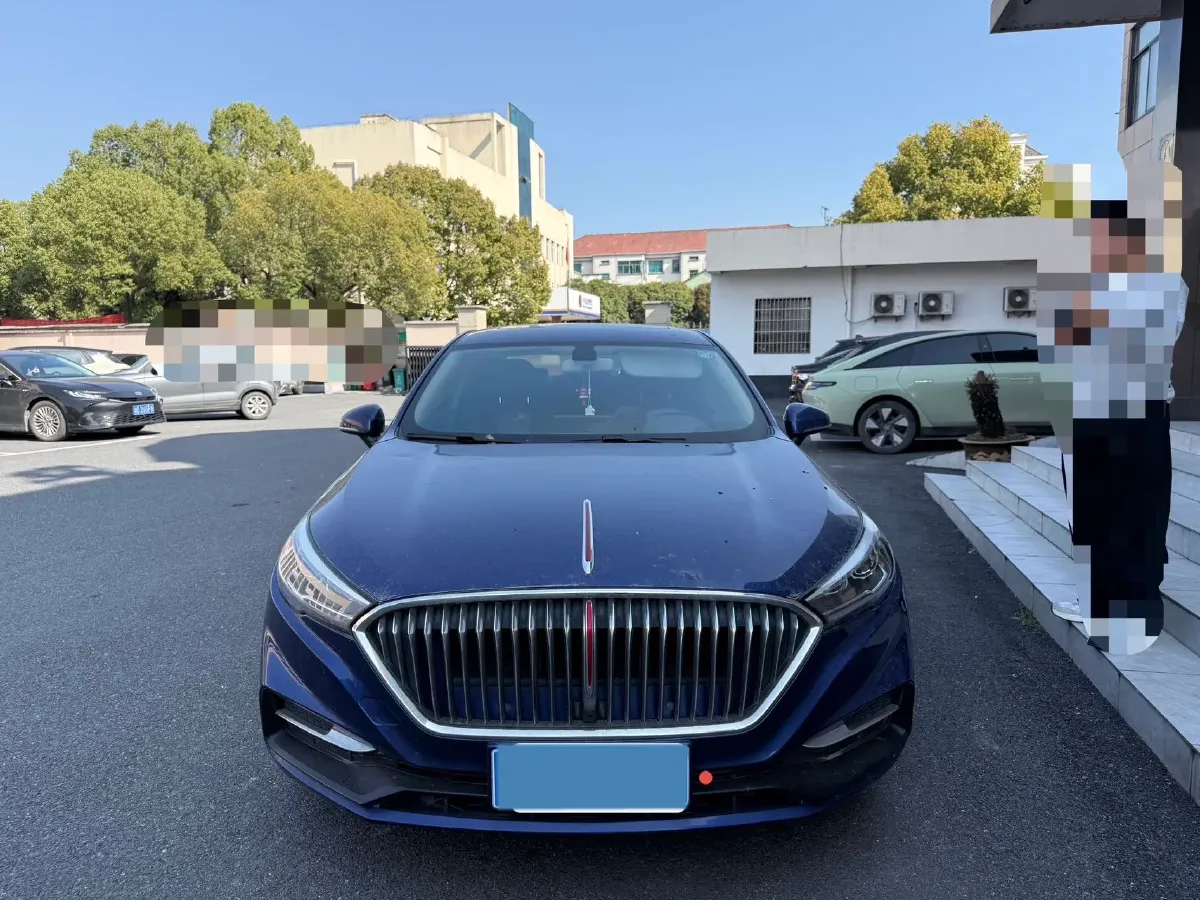 2020 HongQi H5 1.5T 169HP L4 7DCT,autocango,china used car exporter,china ev exporter,chinese used car exporter,chinese used ev exporter