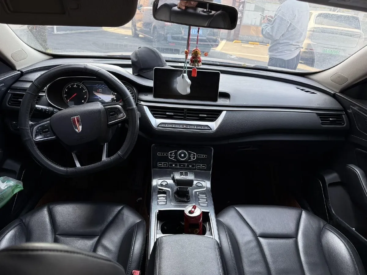 2020 HongQi H5 1.5T 169HP L4 7DCT,autocango,china used car exporter,china ev exporter,chinese used car exporter,chinese used ev exporter