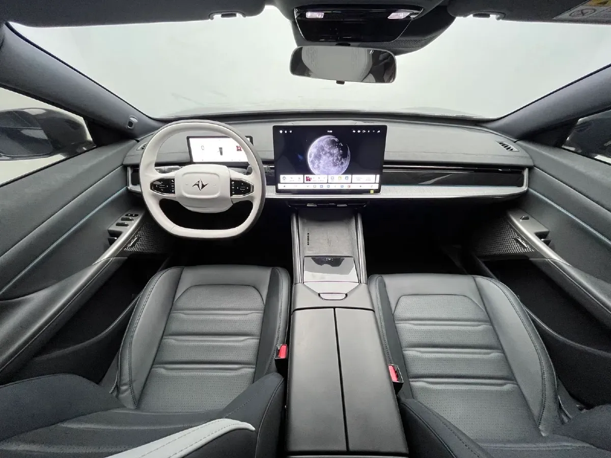 2024 DongFeng eπ eπ007 REEV 105HP REEV 28.4KWH,autocango,china used car exporter,china ev exporter,chinese used car exporter,chinese used ev exporter