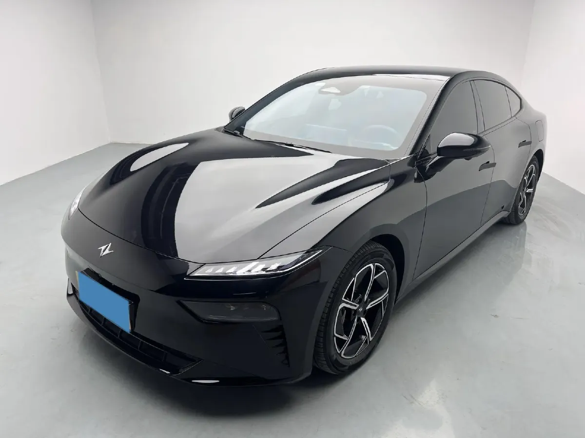 2024 DongFeng eπ eπ007 REEV 105HP REEV 28.4KWH,autocango,china used car exporter,china ev exporter,chinese used car exporter,chinese used ev exporter