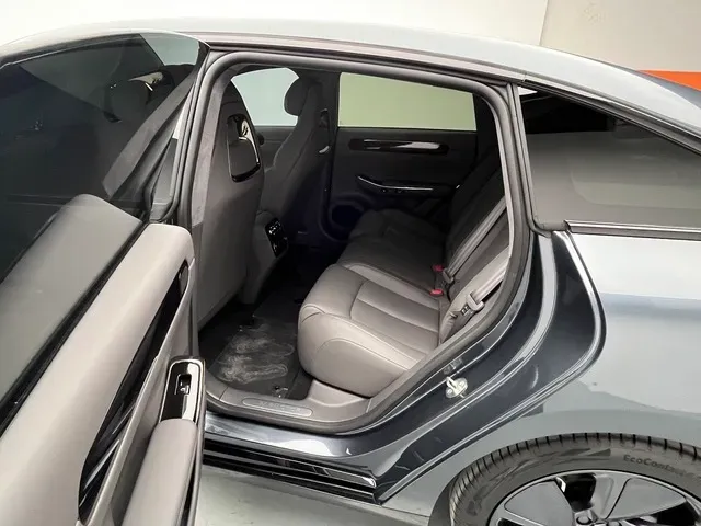 2023 Leapmotor C01 BEV 62.8KWH,autocango,china used car exporter,china ev exporter,chinese used car exporter,chinese used ev exporter