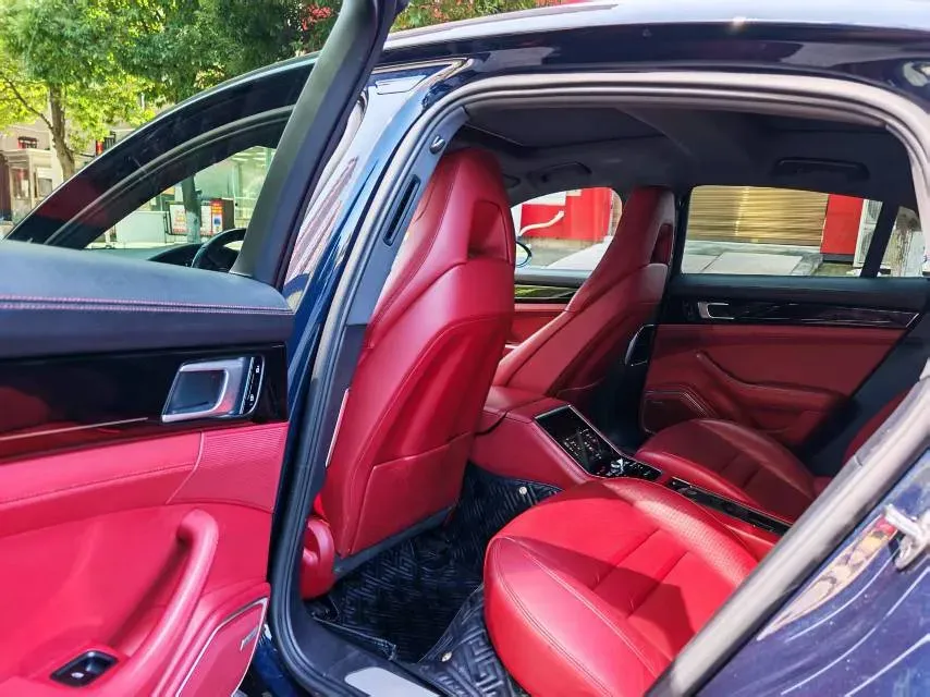 2019 Porsche Panamera 2.9T 330HP V6 8DCT,autocango,china used car exporter,china ev exporter,chinese used car exporter,chinese used ev exporter