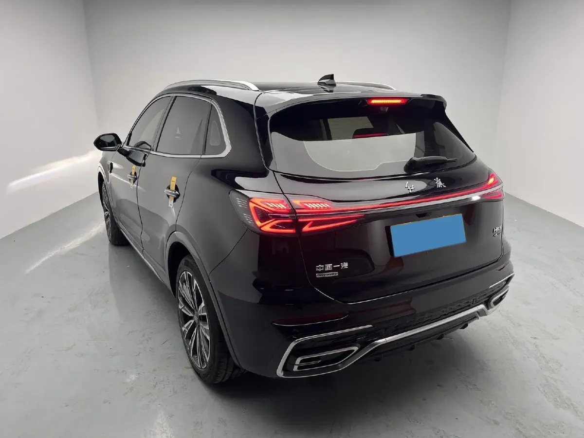 2023 HongQi HS5 2.0T 252HP L4 8AT,autocango,china used car exporter,china ev exporter,chinese used car exporter,chinese used ev exporter