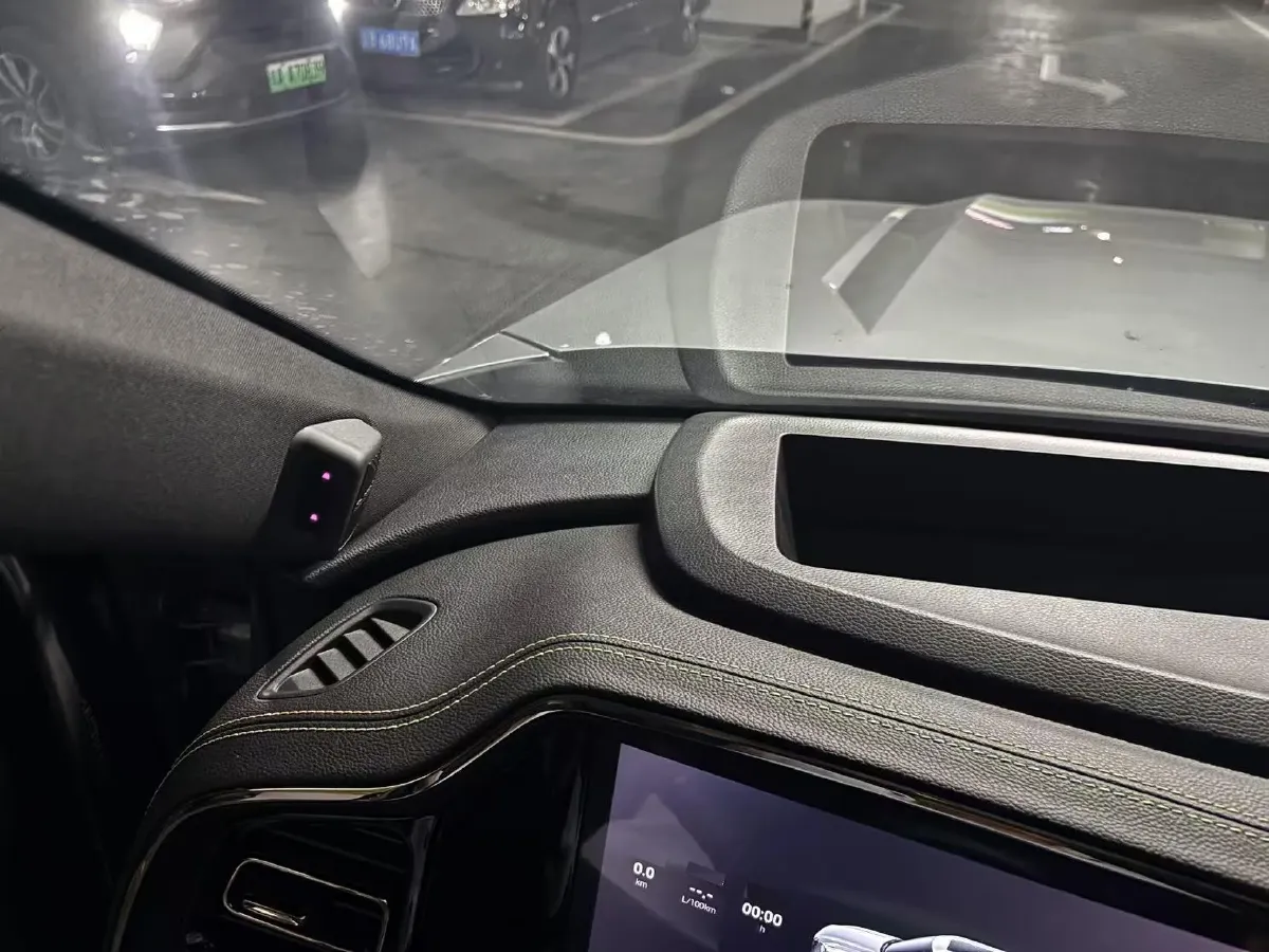 2022 GAC Trumpchi GS8 2.0T 190HP L4 E-CVT Hybrid,autocango,china used car exporter,china ev exporter,chinese used car exporter,chinese used ev exporter