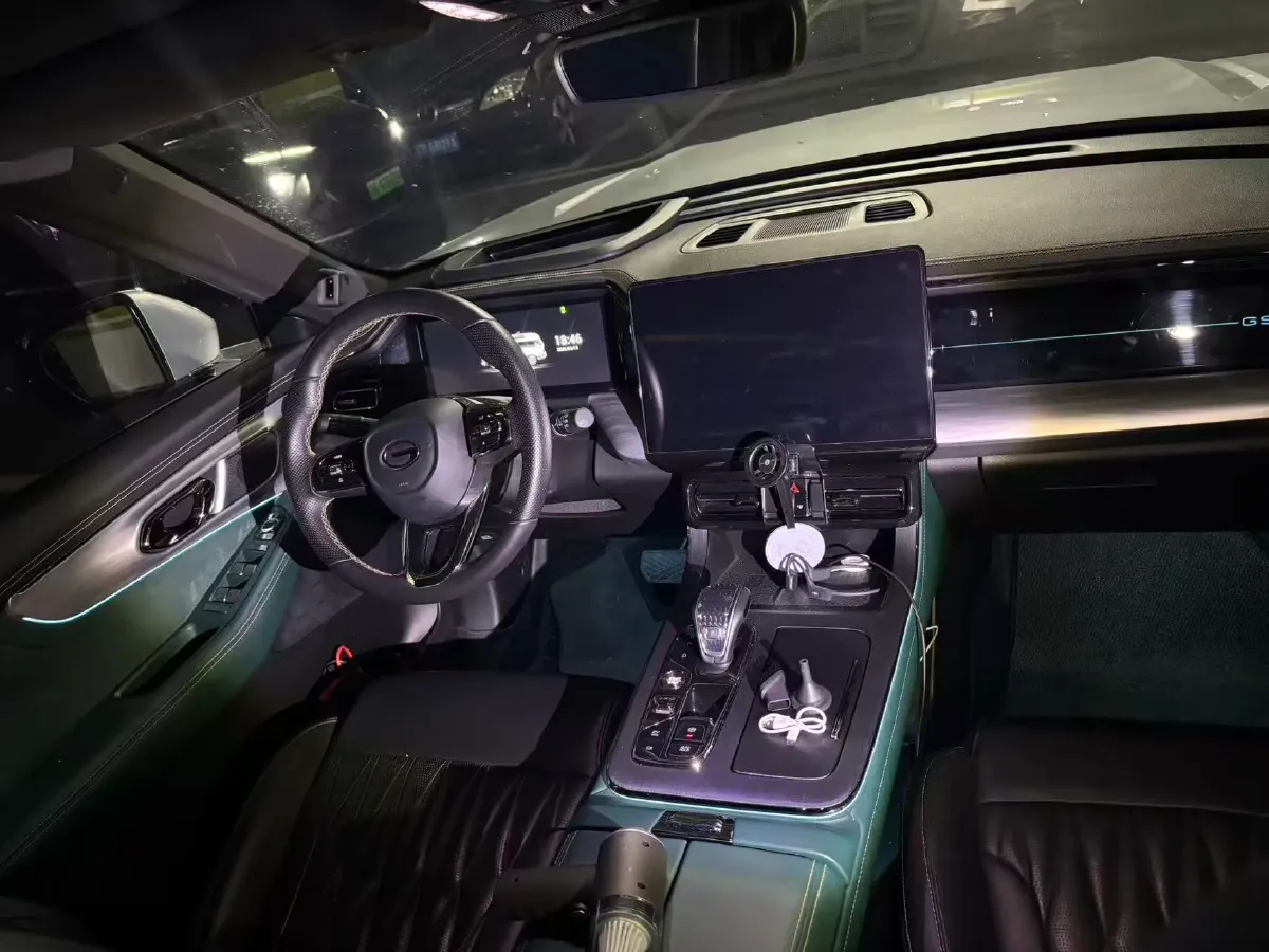 2022 GAC Trumpchi GS8 2.0T 190HP L4 E-CVT Hybrid,autocango,china used car exporter,china ev exporter,chinese used car exporter,chinese used ev exporter