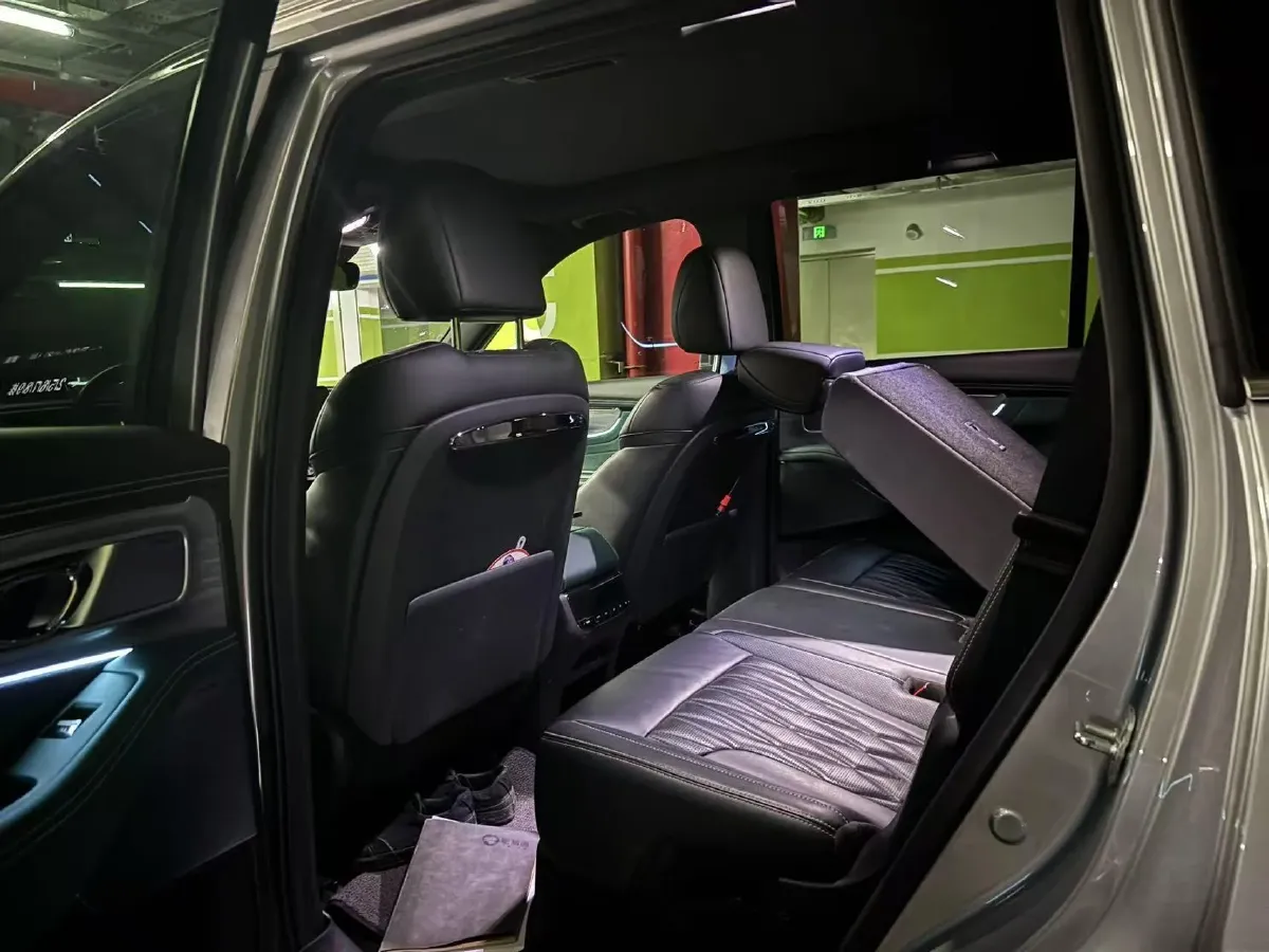 2022 GAC Trumpchi GS8 2.0T 190HP L4 E-CVT Hybrid,autocango,china used car exporter,china ev exporter,chinese used car exporter,chinese used ev exporter