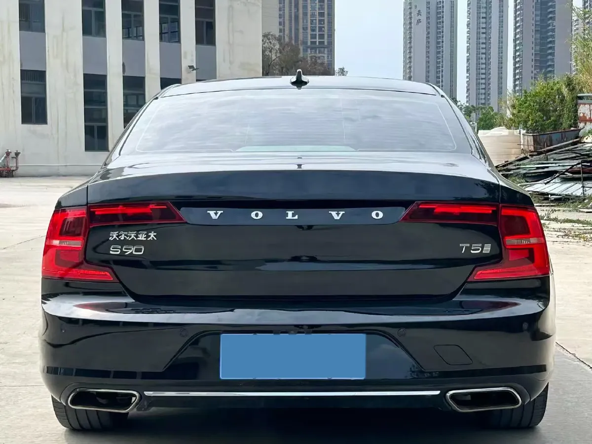 2020 Volvo S90 2.0T 254HP L4 8AT,autocango,china used car exporter,china ev exporter,chinese used car exporter,chinese used ev exporter