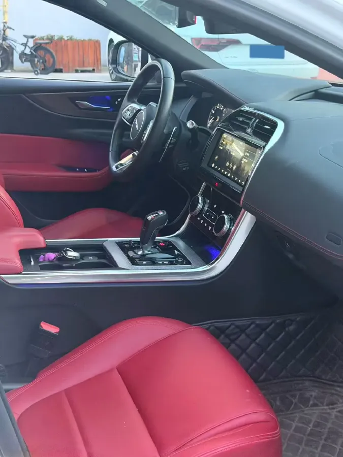 2020 Jaguar XEL 2.0T 200HP L4 8AT,autocango,china used car exporter,china ev exporter,chinese used car exporter,chinese used ev exporter